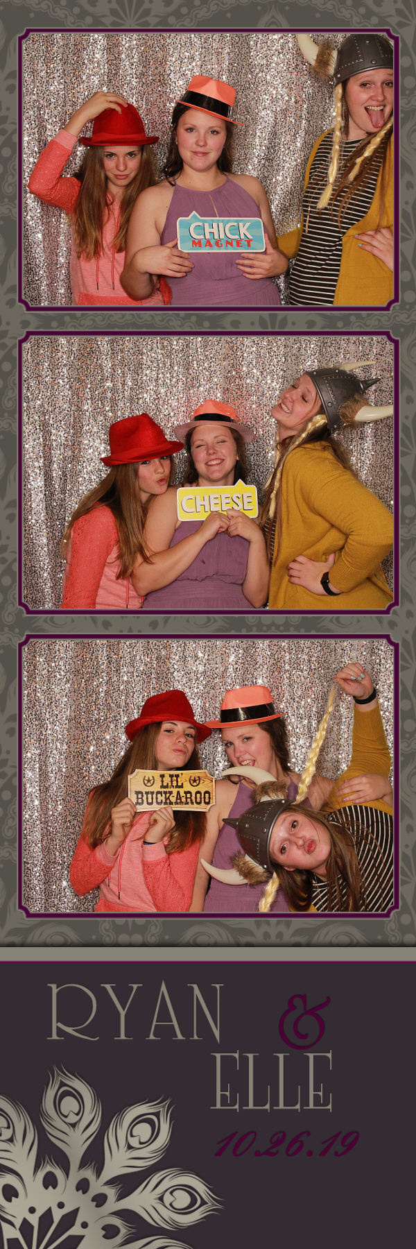 Elle's Wedding | View more photos from the event at gallery.photoboothbillings.com/u/PhotoBoothBillings/Elles-Wedding